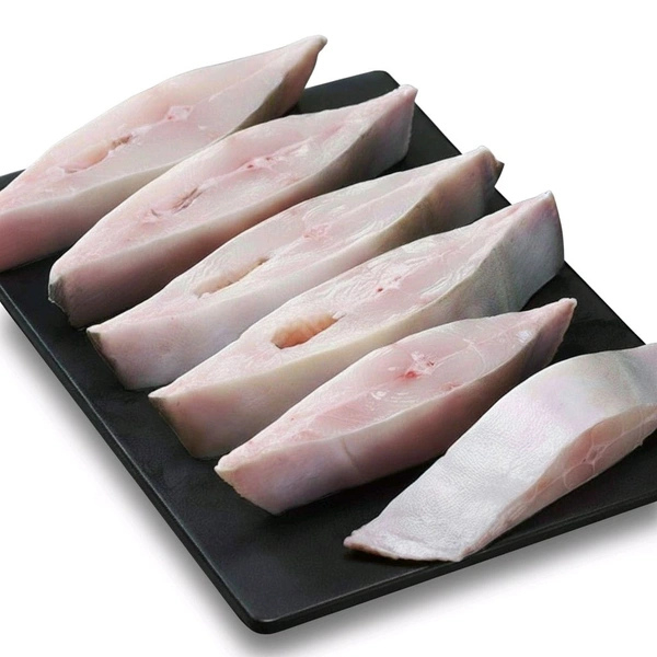 White Pomfret Curry/Fry Cut  - White, 1 Kg