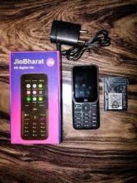 Jio F320B Keypad Mobile - Black, 2.8 inches or 6.1 cm