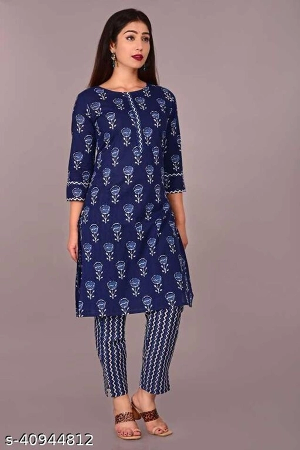 Aakarsha Fabulous Women Kurta Sets - L