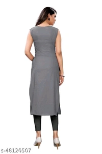 Aagyeyi Graceful Kurtis - M