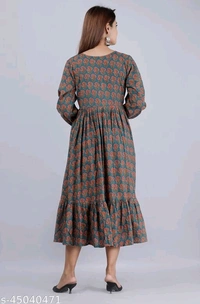 Nyasa Collection Women Printed Cotton 3/4 Sleeve V-Neck Flared Kurta - XL