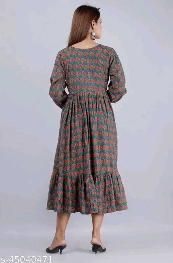 Nyasa Collection Women Printed Cotton 3/4 Sleeve V-Neck Flared Kurta - XL