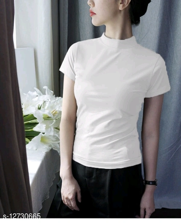 Lime Plain Slim FIT TOP & T-Shirt for  Woman - S