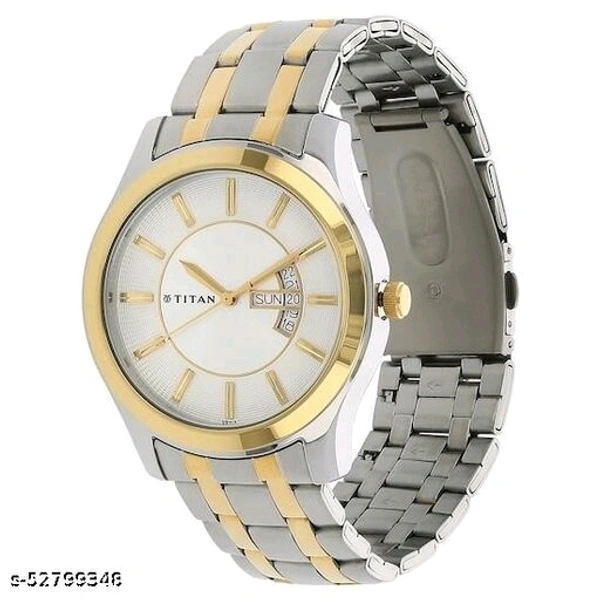 Titan 1627bM01 analog watch for men
