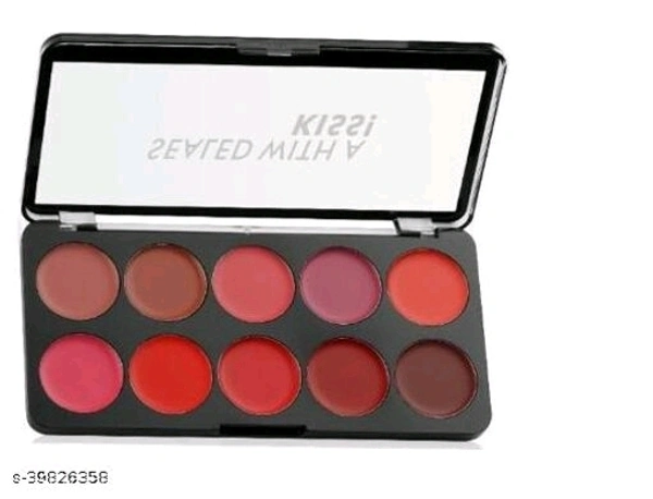 Lyon Beauty Sealed with a kiss lip palette shade-1