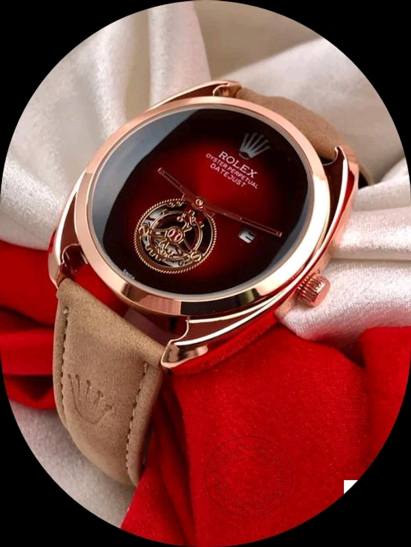 Rolex. Copy Watch - Dial Size (In mm): 36 mmDimension: 15 x 12 x 8Weight: 400 Gm