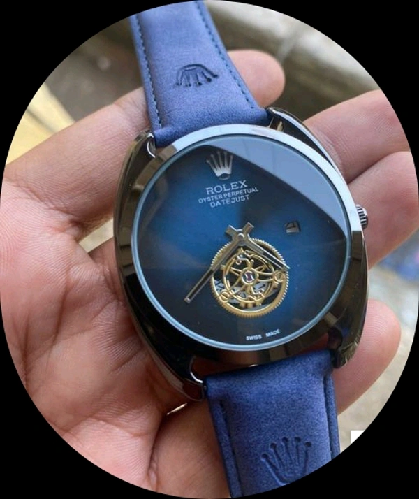 Rolex. Copy Watch - Dial Size (In mm): 36 mmDimension: 15 x 12 x 8Weight: 400 Gm