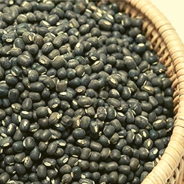P M Organic Black gram whole (Urad) Dal - 500g