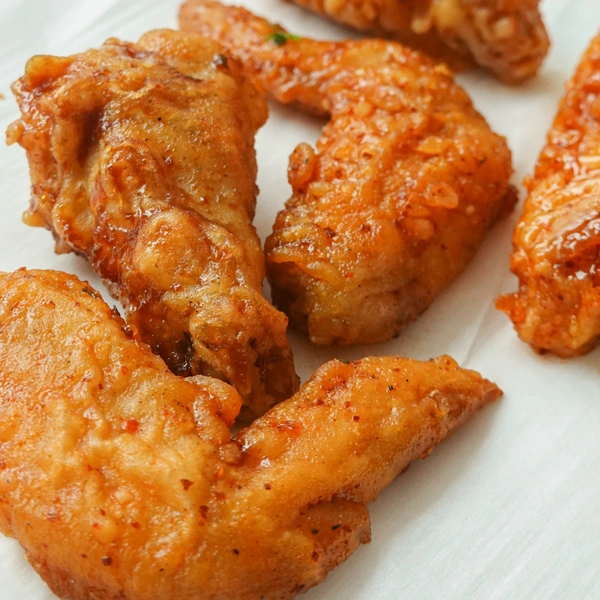 Spicy Honey Chicken Wings