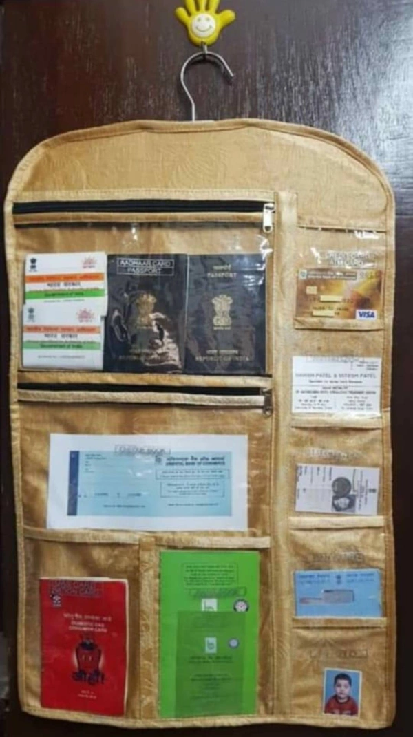 DOCUMENT ORGANIZER