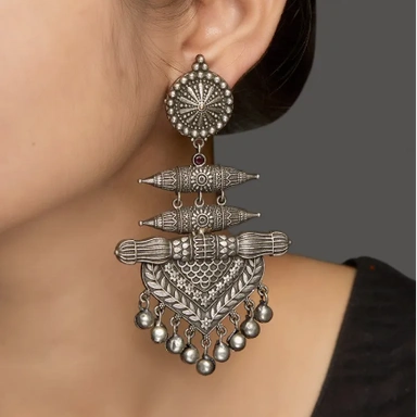 Oxcidize Earring