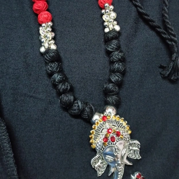 Rishmita  Collection Ganesh Set Necklace - Free Size
