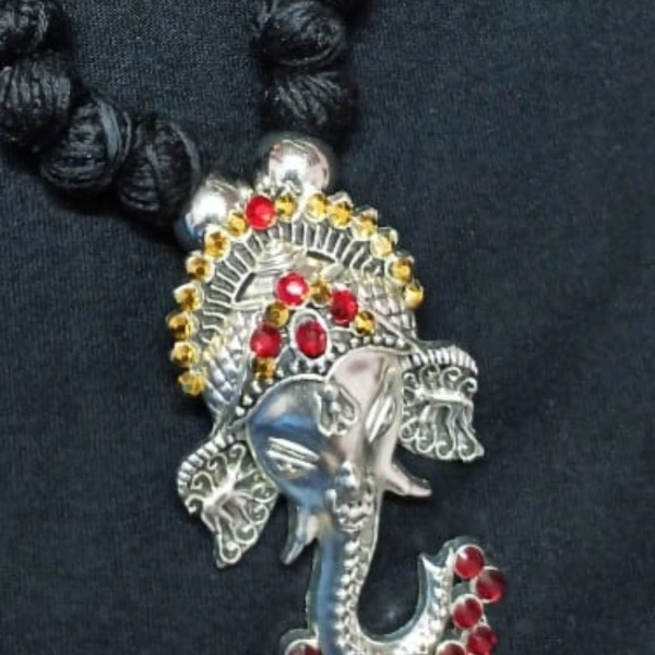 Rishmita  Collection Ganesh Set Necklace - Free Size