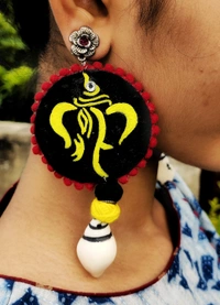 Rishmita Collection Ganesh Handmade Earring