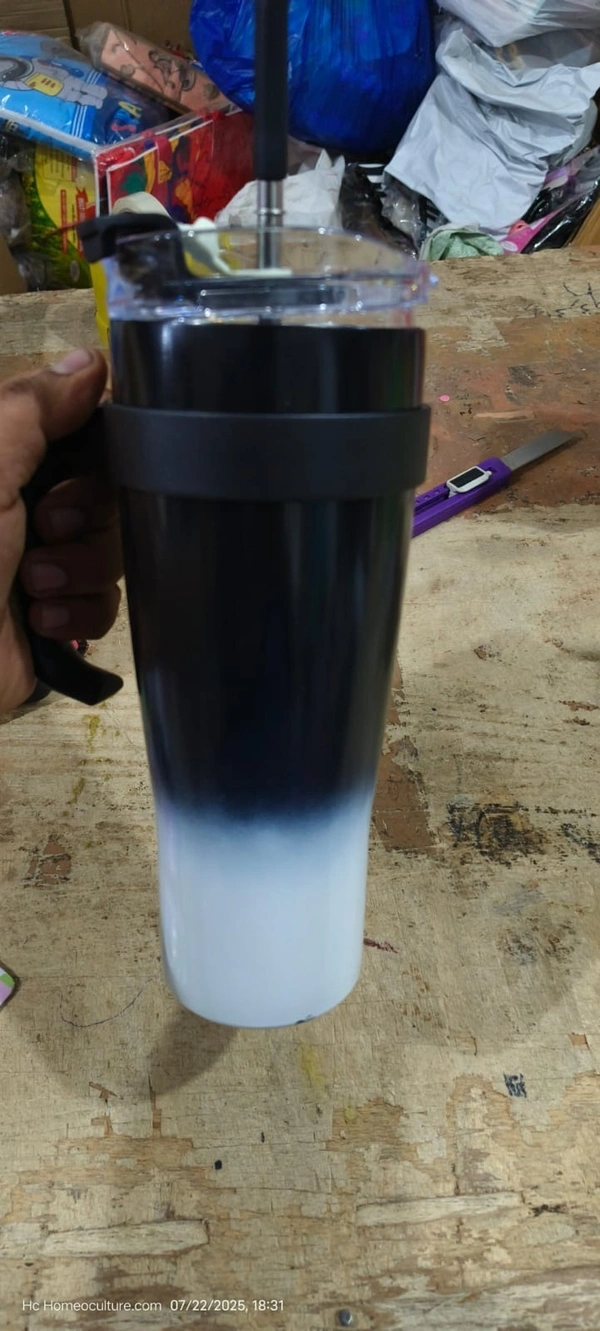 1200 ML STAINLESS STEEL 304 INSULATED TUMBLER Color random only as per availability
