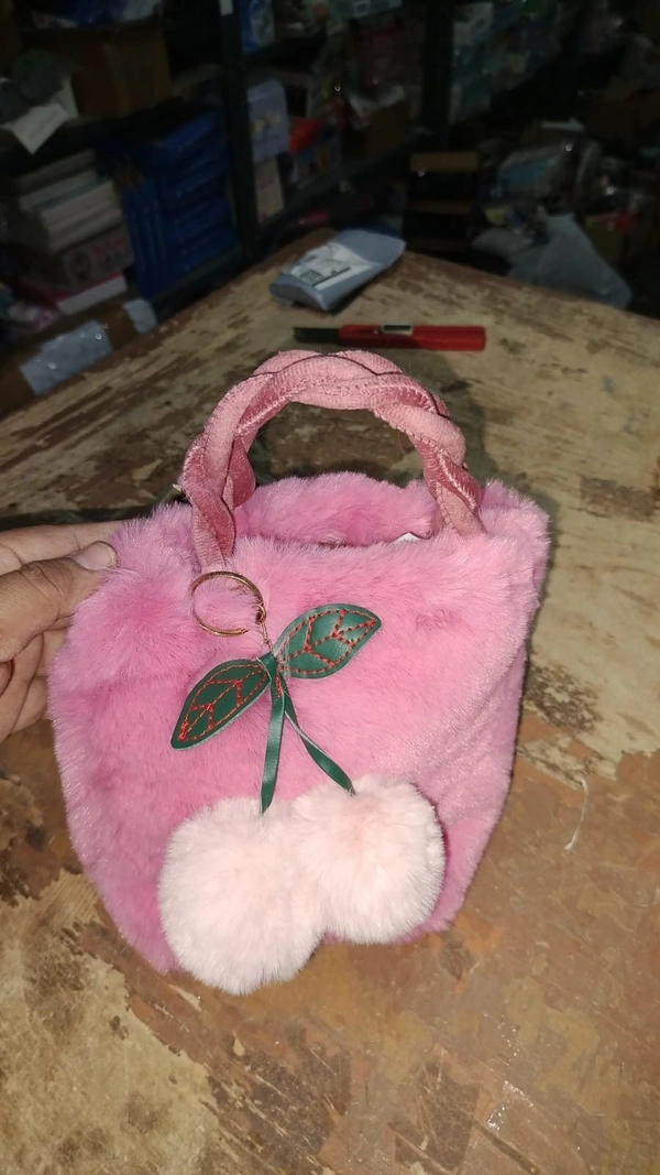 Fur sling cum purse premium quality