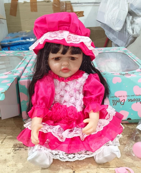 Reborn silicon dolls Almost original With sound like a real baby and box packing Diaper and other stuff included