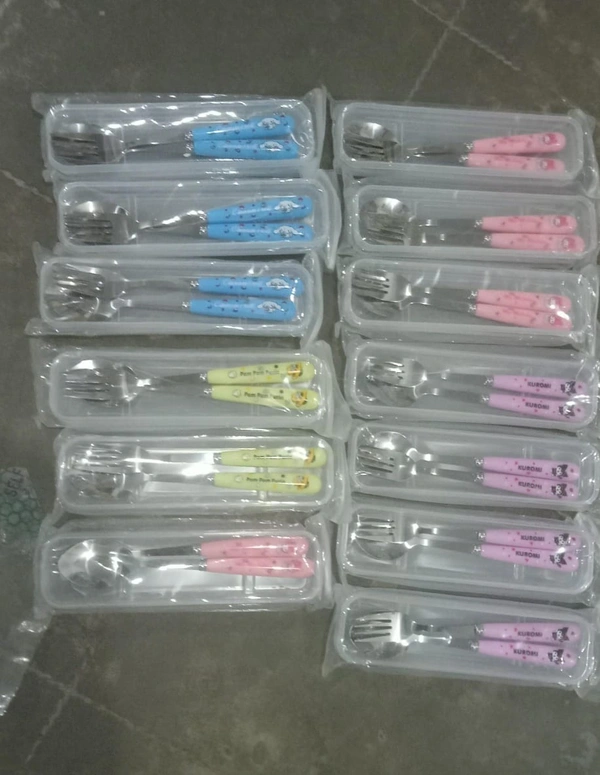 17 CM STAINLESS STEEL SPOON AND FORK SET , SANRIO THEME. Design random only no choice possible
