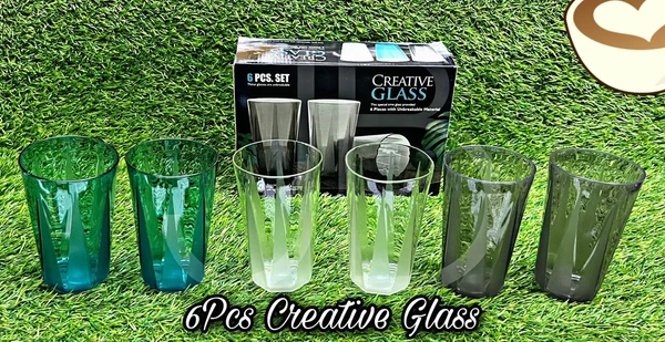 Set of 6 creative pladtic glass in box packing