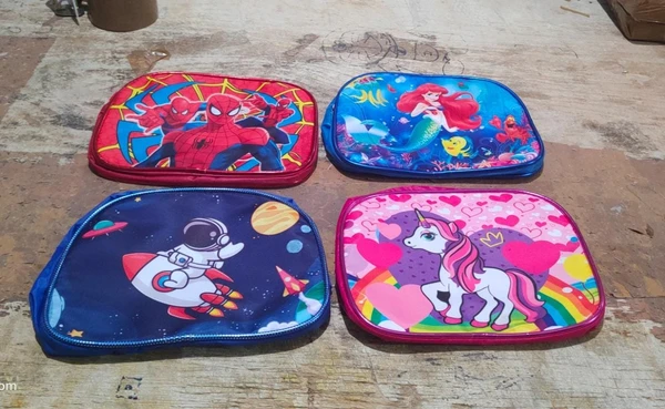 Homeoculture Kids sling bag with adjustable strap 4 characters available Unicorn 🦄 Spiderman Mermaid 🧜‍♀️ Space