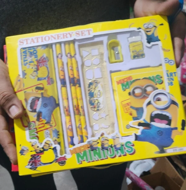 clearance sale 2 minion n 1 cars