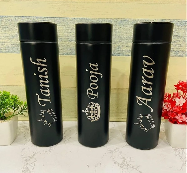 Homeoculture Black temperature bottle with engraving