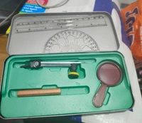 New metal geometry box with stationery included