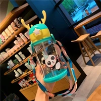 Homeoculture 580ml Water Bottle Shaker Cute Unicorn Plastic Water Cup Portable Bottle with Shoulder Strap*Color random only