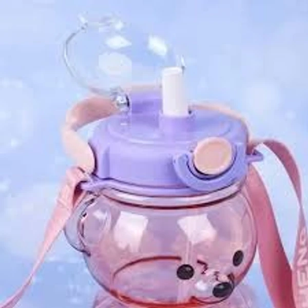 Cute teddy shape sipper bottles with straw Capacity 1500 ml Plastic BPA free