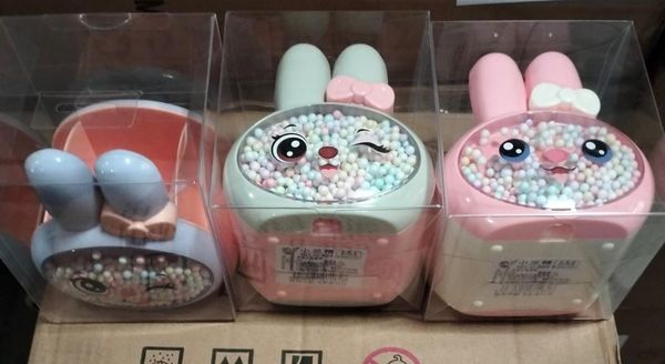 New premium quality Bunny pen stand on blister box packing