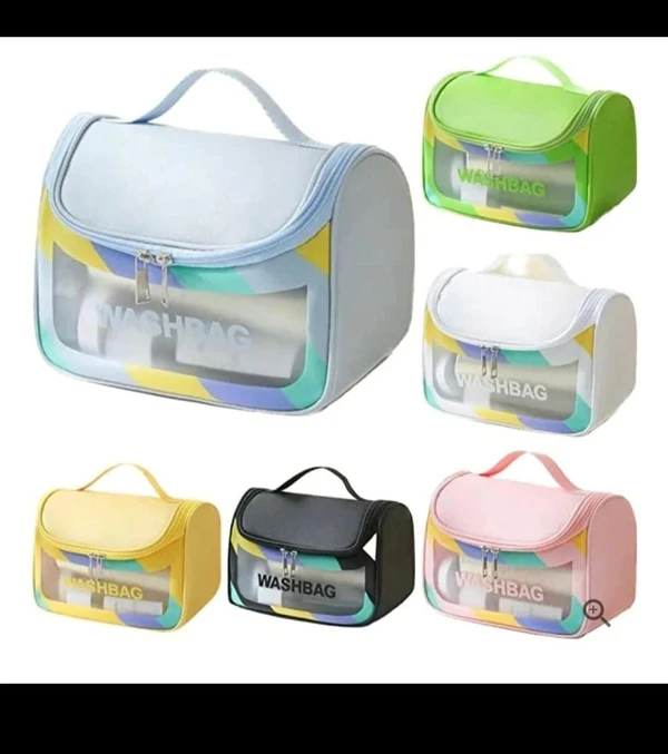 New washbag in stock Color random only
