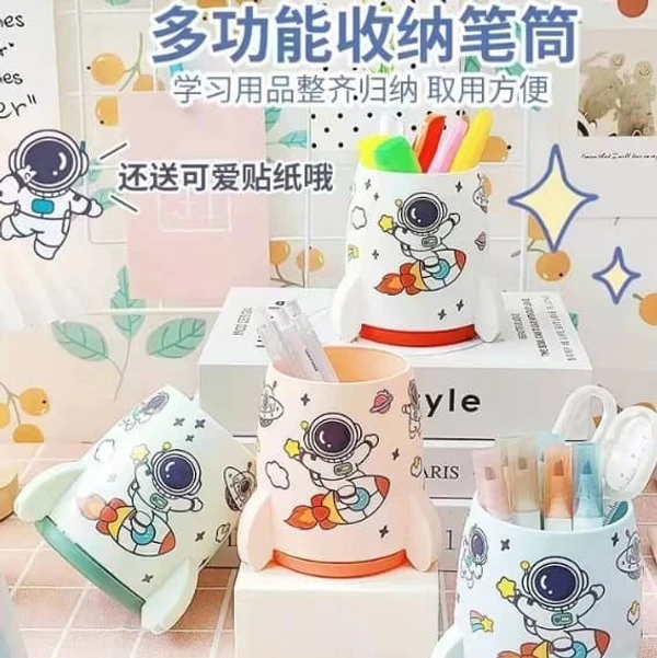 Homeoculture Space diy pen stands with stickers