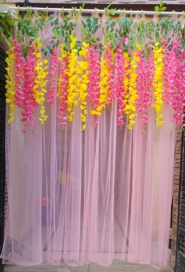 Flower Hanger with curtain