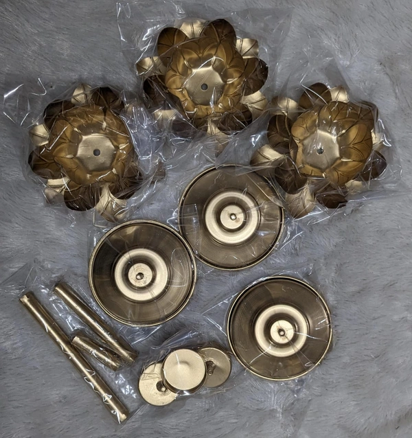 Homeoculture Real pic shared 5 inch lotus tealight candles holders pack of 3 Size 6/8/10 inches