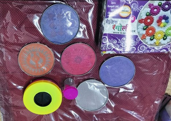 Magic rangoli 4 inch now with total 5 jali included