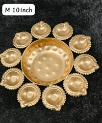 Metal urli size 10 inches.All real pics shared Material iron with brass coated