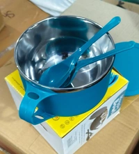 Maggie cum soup bowl with lid Box packing Color random only  Real pic shared