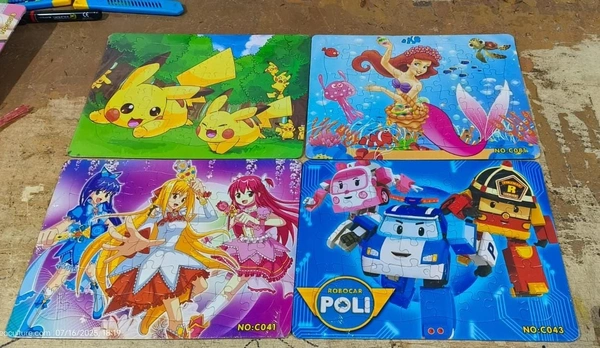 Card zigsaw puzzles in many themes Size A4 Back side coloring Only girl or boy choice possible character random