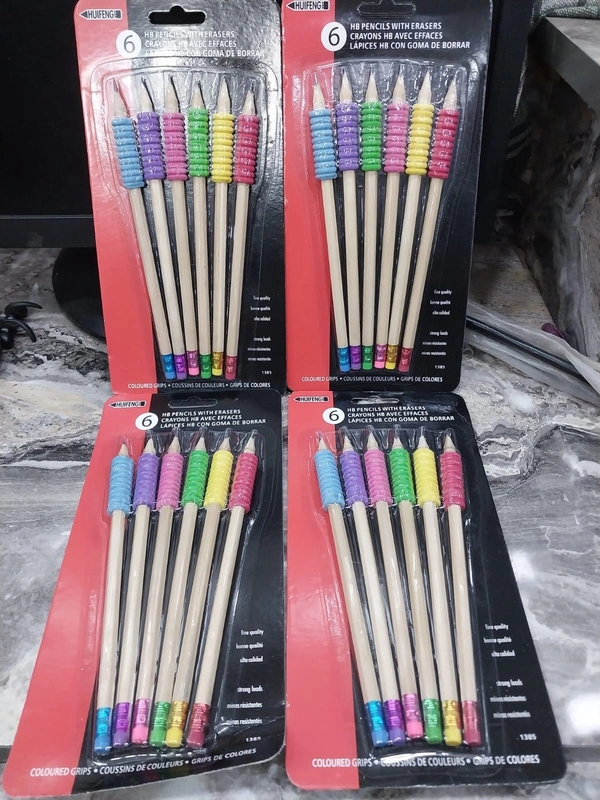 color pencils set with grip