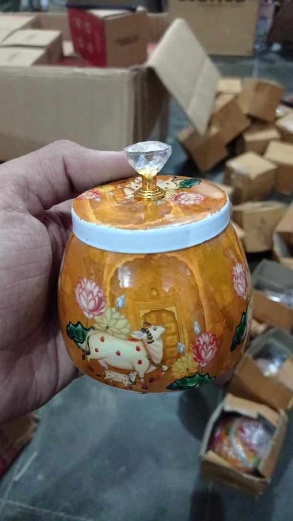 Pichwai metal dibbi Very good quality All real pic shared Design random only