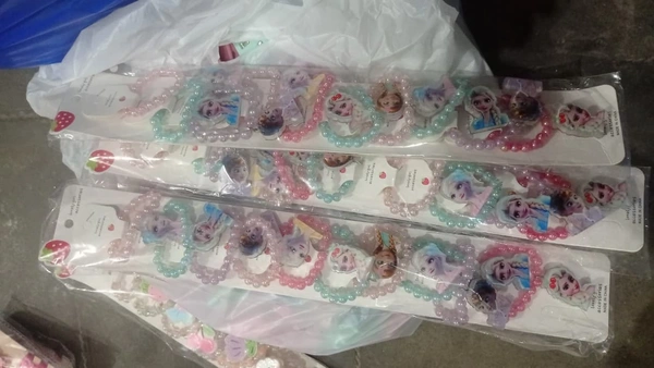 12 pcs led free size elastic wristband. Design random only