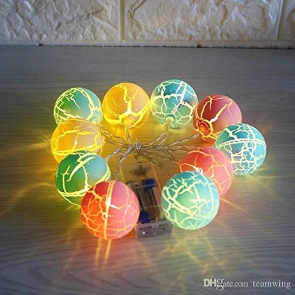 Cracked pattern string lights in 4 different patterns 10 pc in each string(example 10balls/stars).Length 2 mtrs - Ball