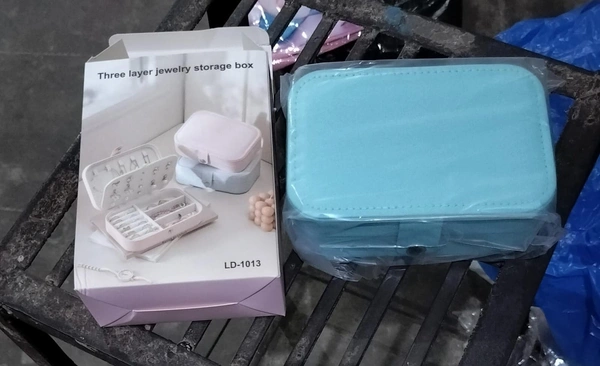 box packing  Premium quality jewellery organiser box
