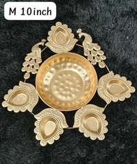 Metal urli size 10 inches.All real pics shared Material iron with brass coated
