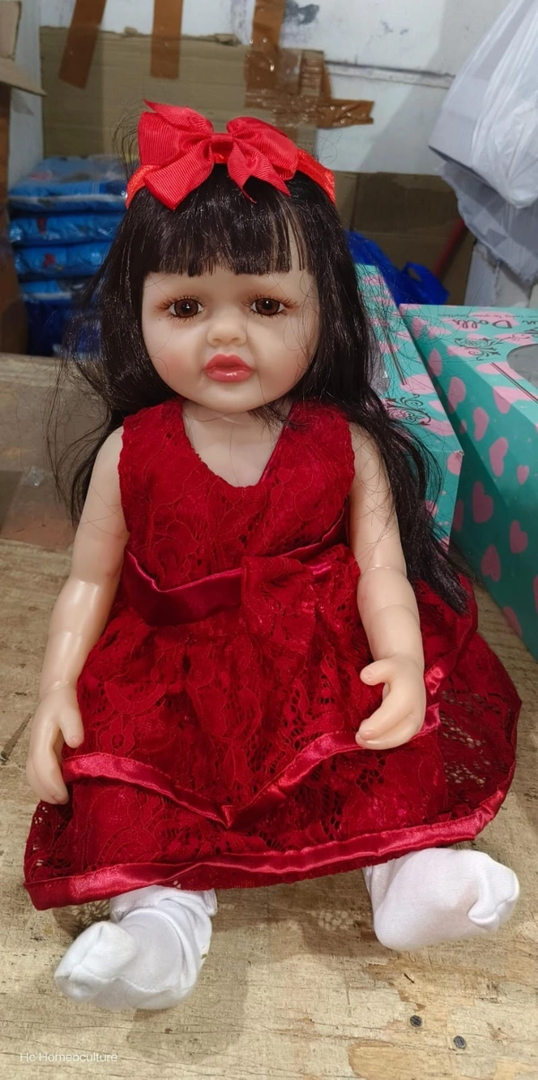 Reborn silicon dolls Almost original With sound like a real baby and box packing  Diaper and other stuff included. 