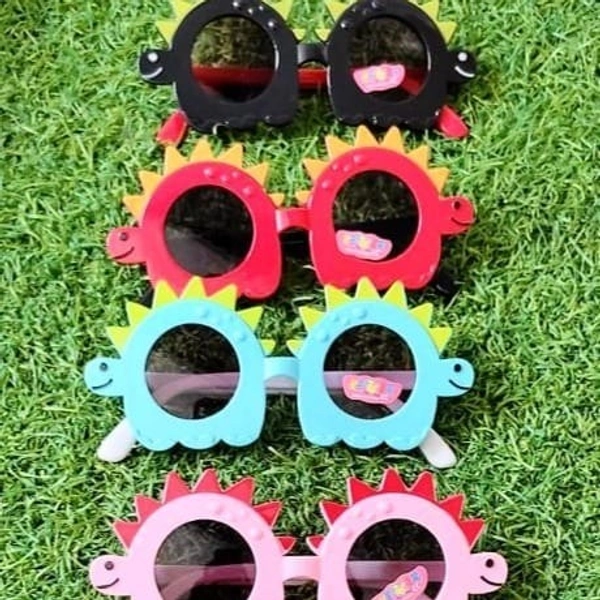 New designs added in kids goggles Character available dino, unicorn and mermaid