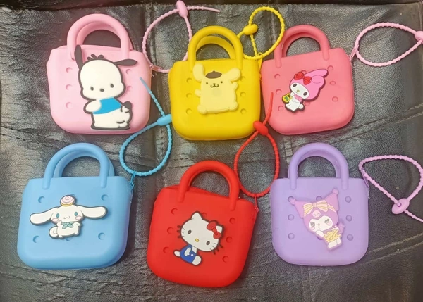 New premium quality silicon kuromi pouches in stock packs of 12