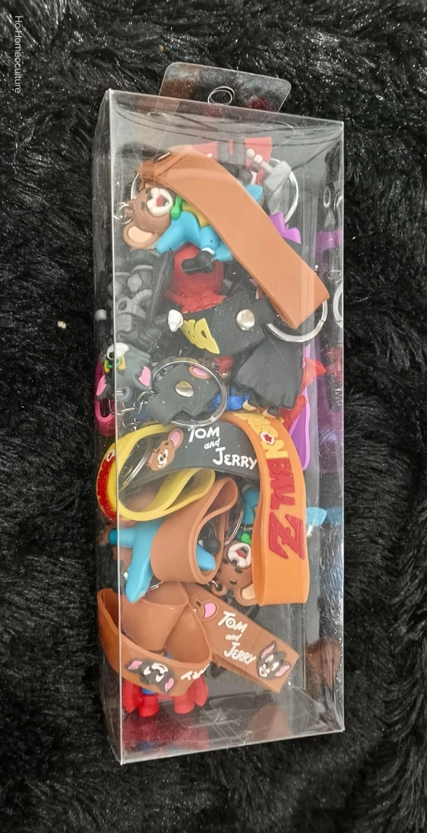 Premium quality keychains Pack of 12 pcs in blister box