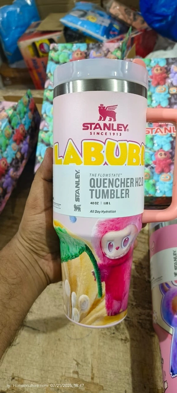 LABUBU x Stanley - Limited Edition stainless steel, Double-wall vacuum insulation,Design random only. - Pink