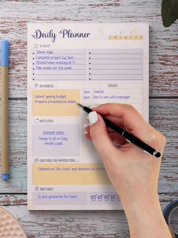Daily planner 60 pages 17*25 cms